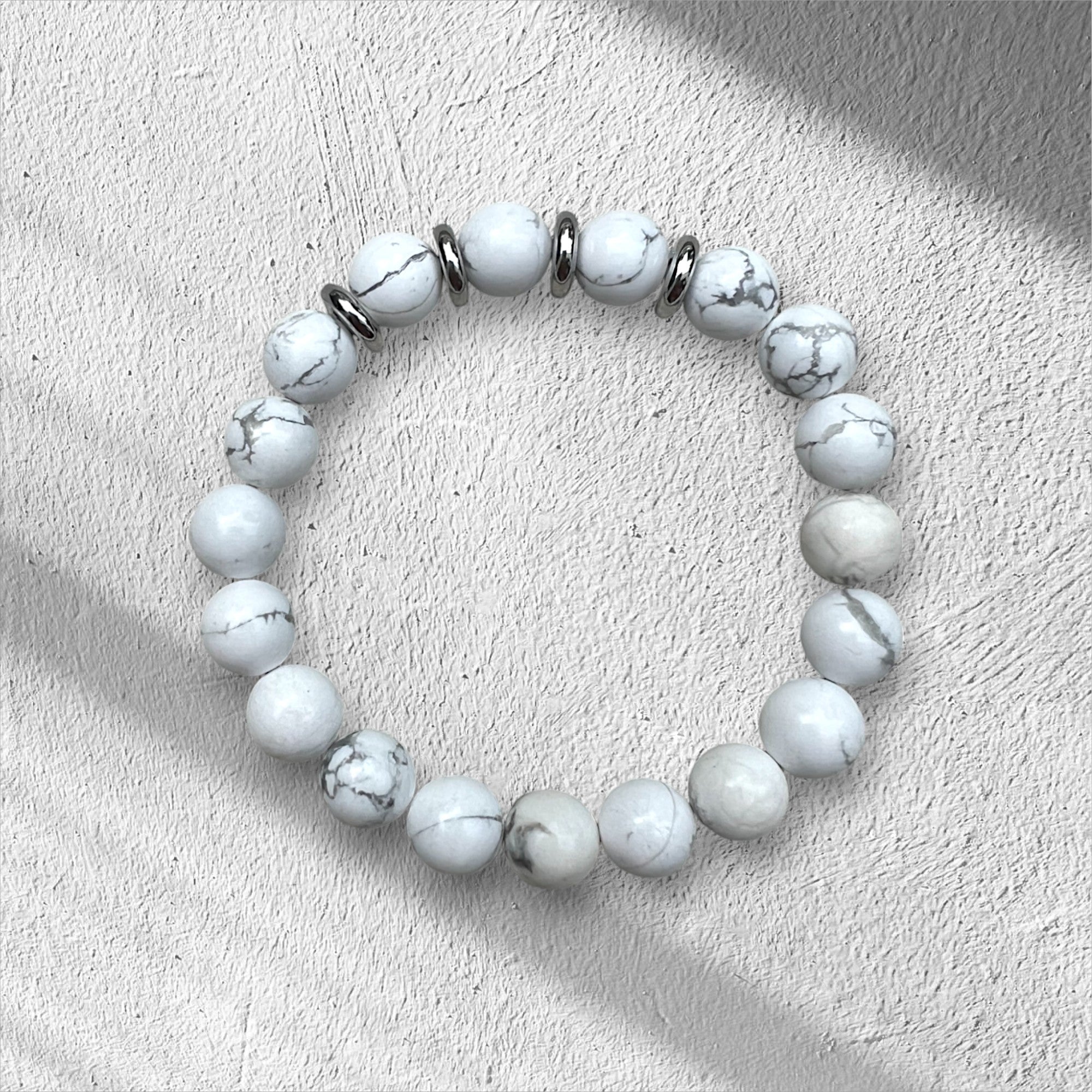 HOWLITE